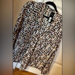 🆕 Black Label size Medium ladies dress shirt brand new with tags